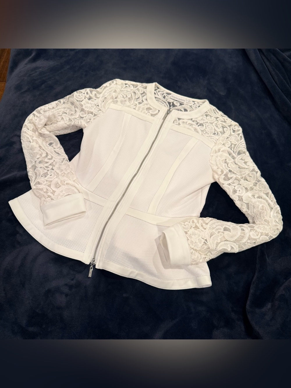 Bisou Bisou Peplum White Lace Sleeve Zip Jacket
